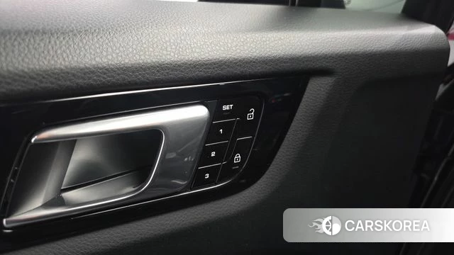 Porsche Cayenne (PO536) id 4967489 из Кореи 19