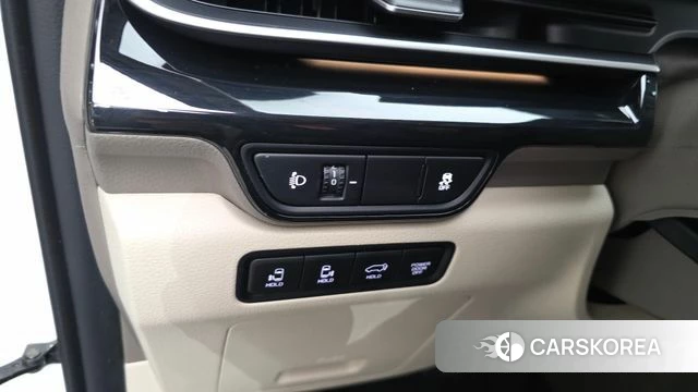 Kia The New Carnival 4th Generation id 5026604 из Кореи 19