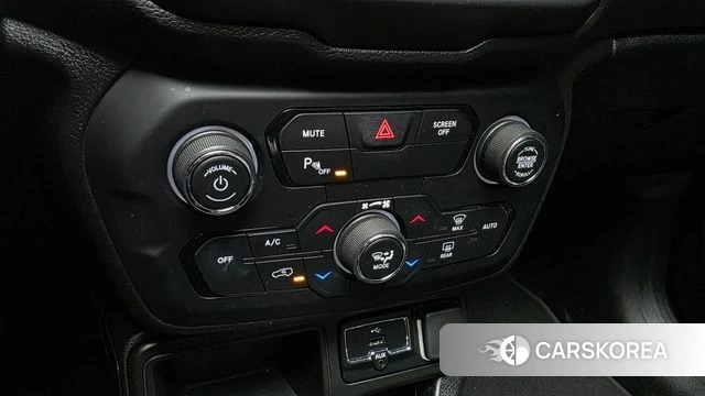 Jeep Renegade id 4960328 из Кореи 19