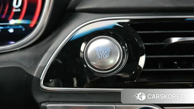 Genesis G70 id 4943602 из Кореи 19