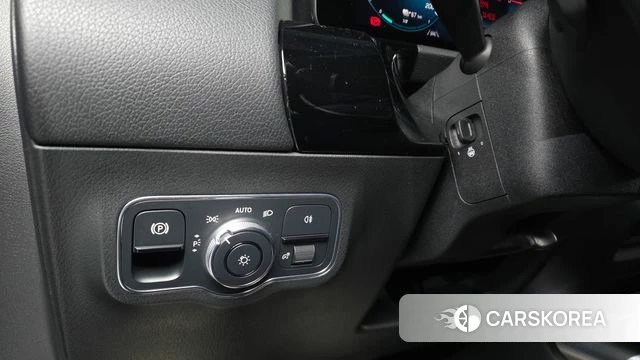 Mercedes-Benz EQA H243 id 5040935 из Кореи 19