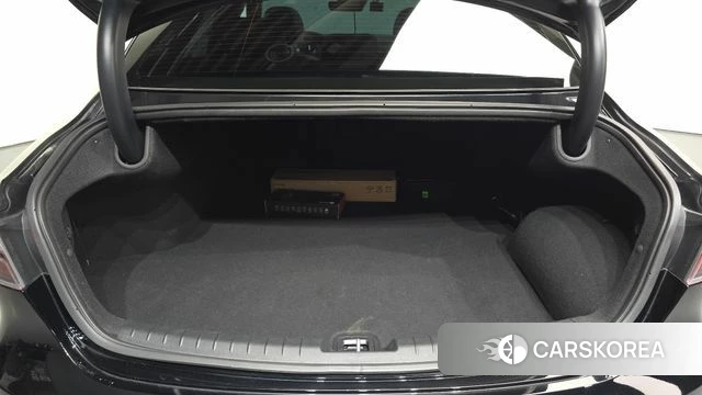 Hyundai The New Grandeur IG Hybrid id 5027567 из Кореи 19