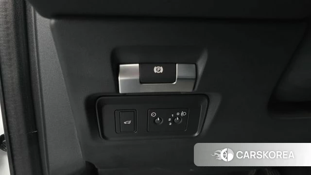 Land Rover Discovery Sports 2nd Generation id 4992112 из Кореи 19