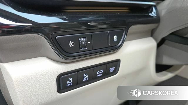 Kia The New Carnival 4th Generation id 4990647 из Кореи 19