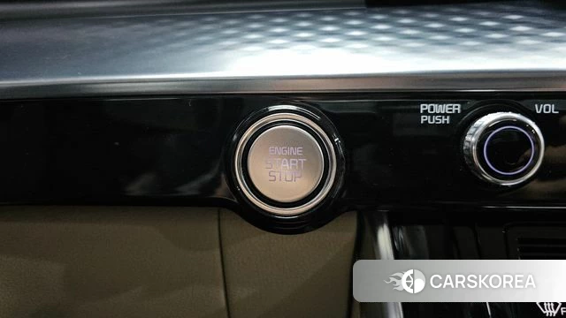 Kia Carnival 4th generation id 5012932 из Кореи 19