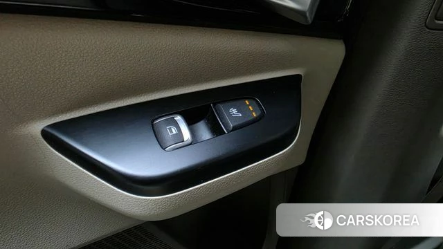 Kia Carnival 4th generation id 5012188 из Кореи 19