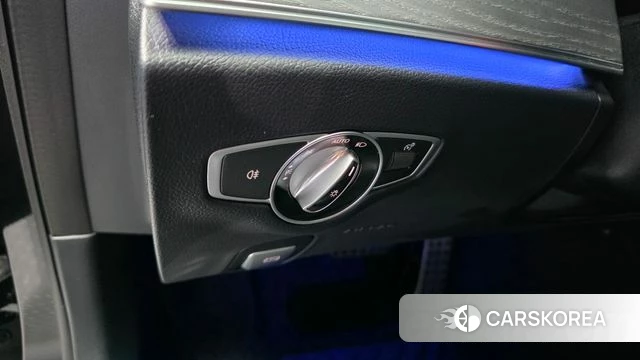 Mercedes-Benz E-Class W213 id 5022366 из Кореи 19
