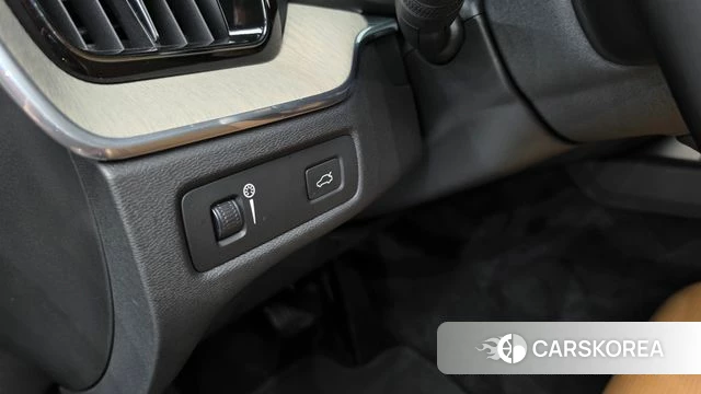 Volvo XC60 second Generation id 5018969 из Кореи 19