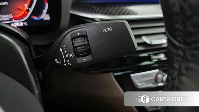 BMW 5 Series (G30) id 5034855 из Кореи 19