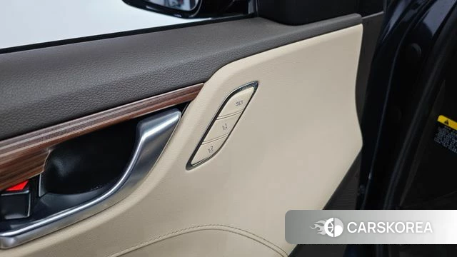 Hyundai Grandeur IG Hybrid id 4953050 из Кореи 19