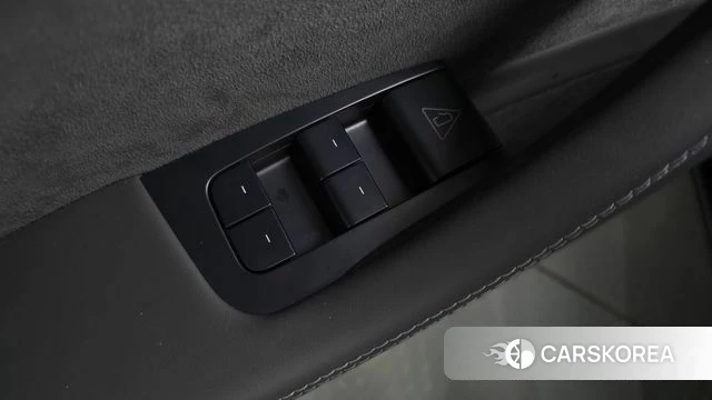 Tesla Model Y id 4904111 из Кореи 19