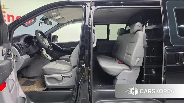 Hyundai The New Grand Starex id 4952899 из Кореи 19