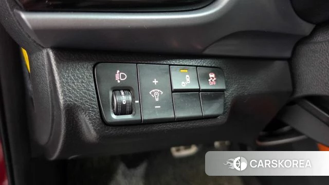 Kia Stonic id 5048684 из Кореи 19