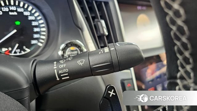 Infiniti Q50 id 4895417 из Кореи 19