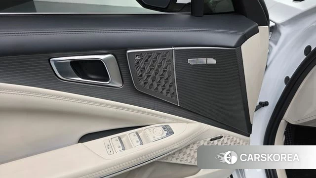 Kia The New K8 Hybrid id 5051967 из Кореи 19