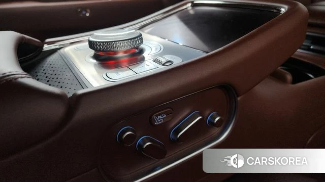 Genesis G90 (RS4) id 4917285 из Кореи 19