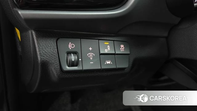 Kia Stonic id 5014029 из Кореи 19