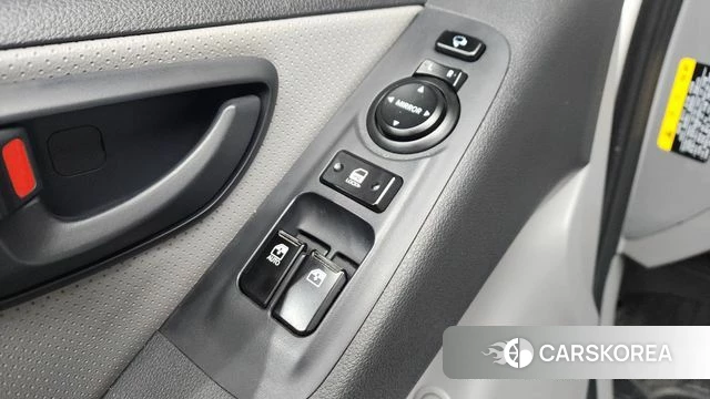 Hyundai The New Grand Starex id 4464528 из Кореи 19