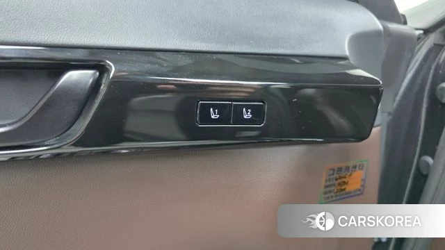 Hyundai Grandeur (GN7) id 4975116 из Кореи 19