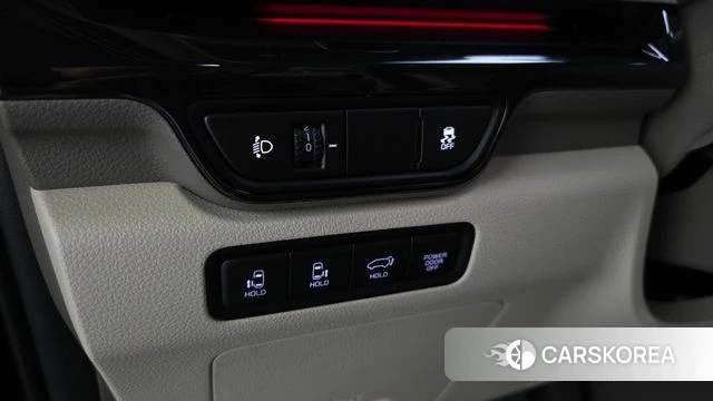 Kia The New Carnival 4th Generation id 5026352 из Кореи 19