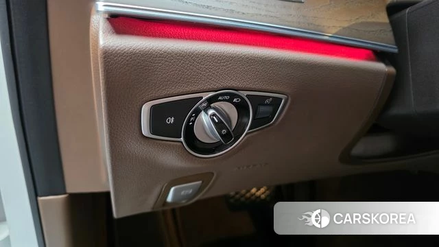 Mercedes-Benz E-Class W213 id 4943458 из Кореи 20