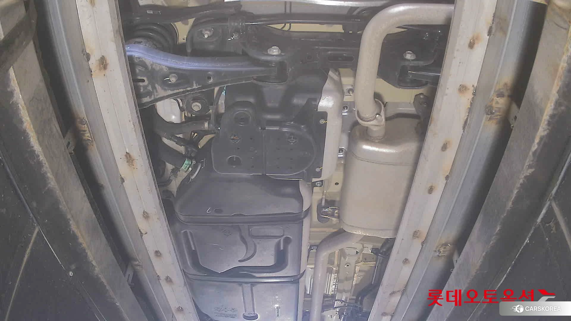 Kia Carnival id 4990050 из Кореи 19