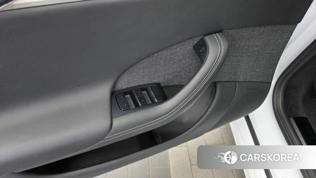 Tesla Model S id 4990886 из Кореи 19