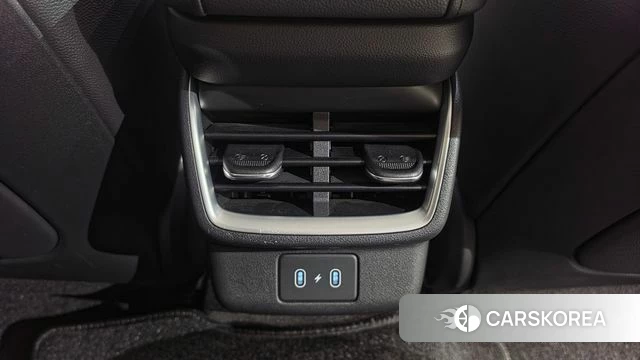 Hyundai Grandeur (GN7) id 5027221 из Кореи 19