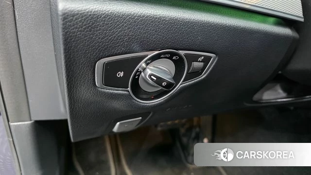 Mercedes-Benz E-Class W213 id 5035729 из Кореи 19