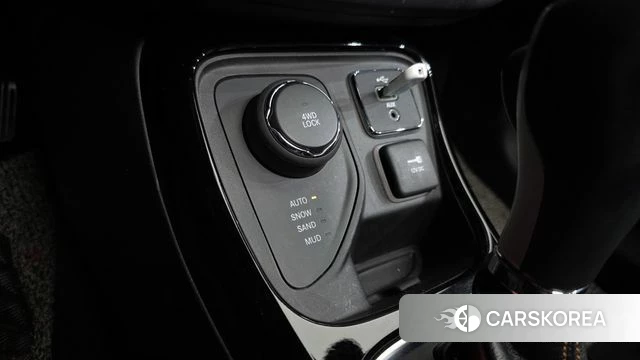 Jeep Compass 2nd Generation id 5024015 из Кореи 19