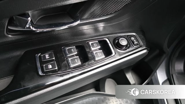 Ssangyong Korando EV (E-Motion) id 4995605 из Кореи 19
