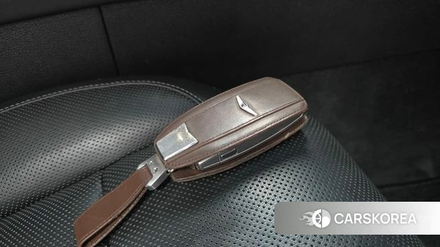 Genesis EQ900 id 4953199 из Кореи 19