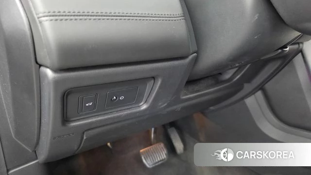 Land Rover Discovery Sports id 5014111 из Кореи 19