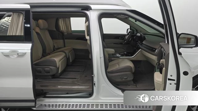 Kia Carnival 4th generation id 4935747 из Кореи 19