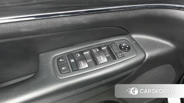 Jeep Grand Cherokee id 4943395 из Кореи 19