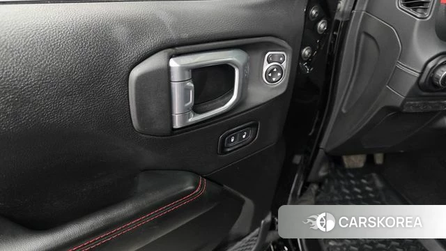Jeep Wrangler (JL) id 4995915 из Кореи 19