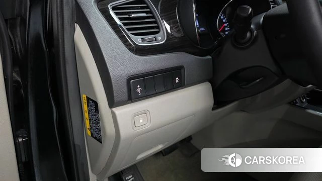 Kia The New Carnival id 5035759 из Кореи 19