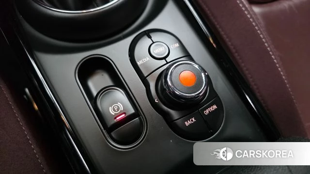 Mini Cooper Clubman id 4983190 из Кореи 19