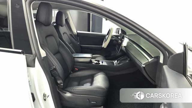 Tesla Model Y id 4793336 из Кореи 19