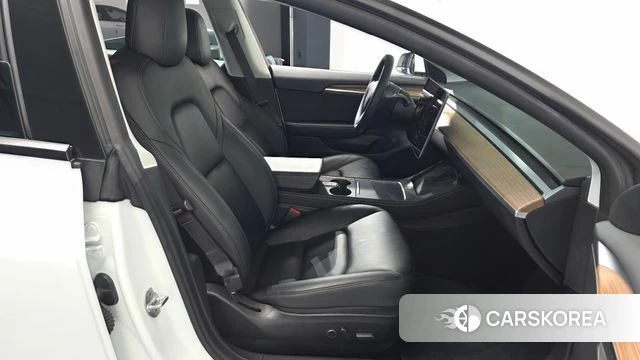 Tesla Model 3 id 4997657 из Кореи 19