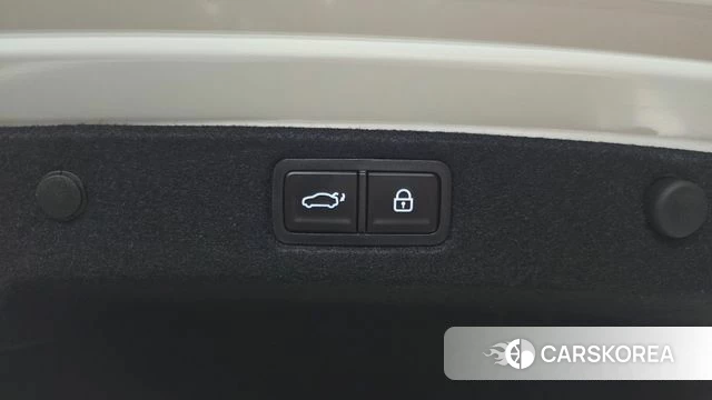 Hyundai The New Granger Hybrid (GN7) id 4964106 из Кореи 19