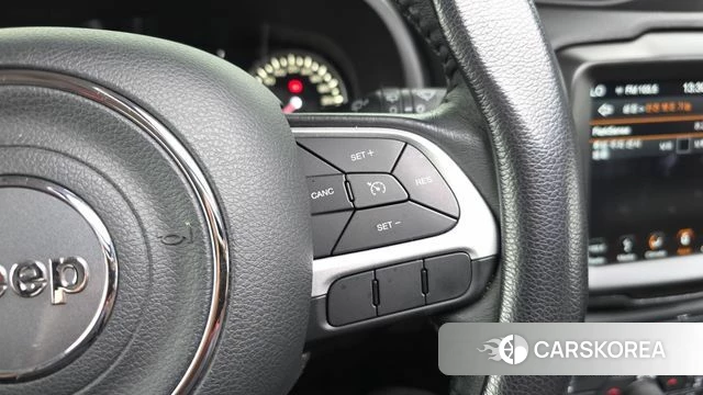 Jeep Renegade id 4993536 из Кореи 19