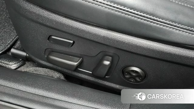 Hyundai The New Grandeur IG Hybrid id 4780414 из Кореи 19