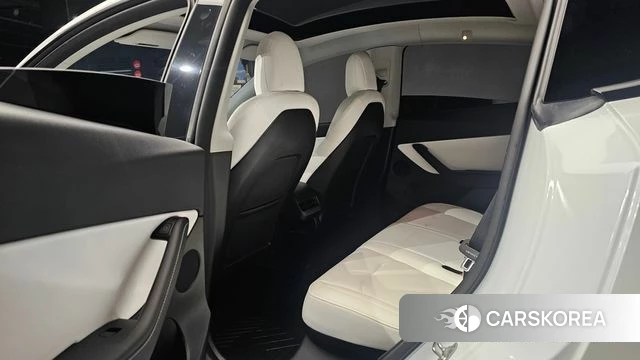 Tesla Model Y id 4740461 из Кореи 19