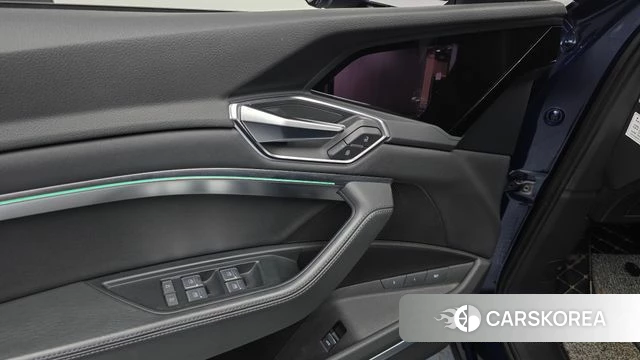 Audi e-Tron id 4936402 из Кореи 19