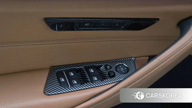 BMW 5 Series (G30) id 4978317 из Кореи 19