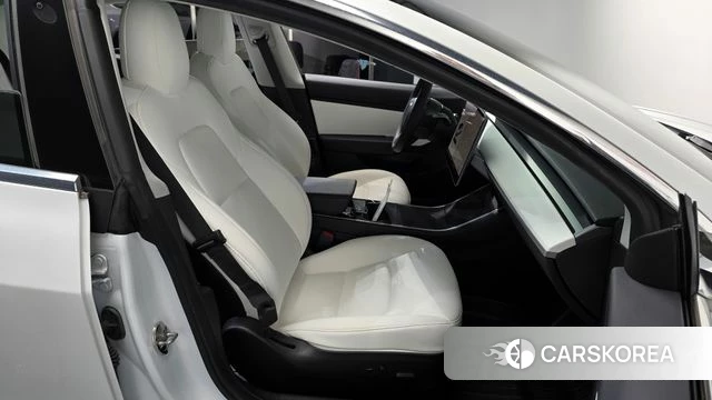 Tesla Model 3 id 4907050 из Кореи 19