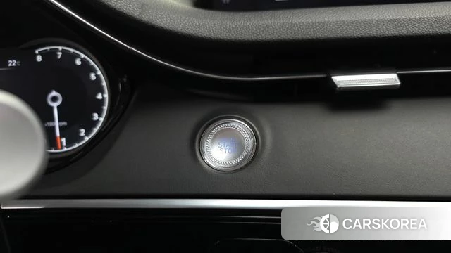 Genesis GV70 id 4965490 из Кореи 19