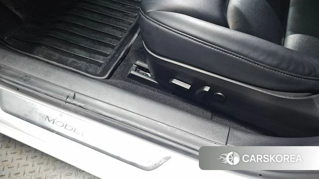 Tesla Model 3 id 4703058 из Кореи 19
