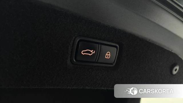 Genesis G90 id 4930117 из Кореи 19